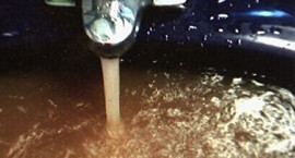 廣東河源一級水源因劣質水管導致自來水污染