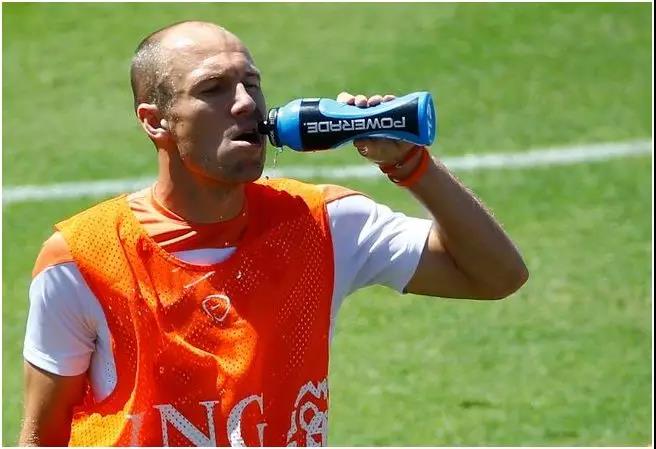 運動員們都喝的是什么水